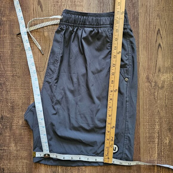 Vuori Kore V302 Athletic Lined  7” Shorts, XXL, Charcoal - Picture 7 of 10